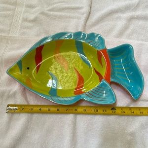 Large colorful fish bowl/serving dish